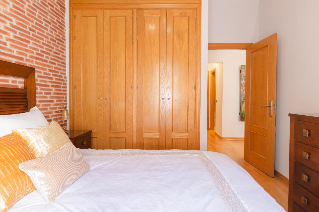 Corazon De Malaga Apartment Bagian luar foto