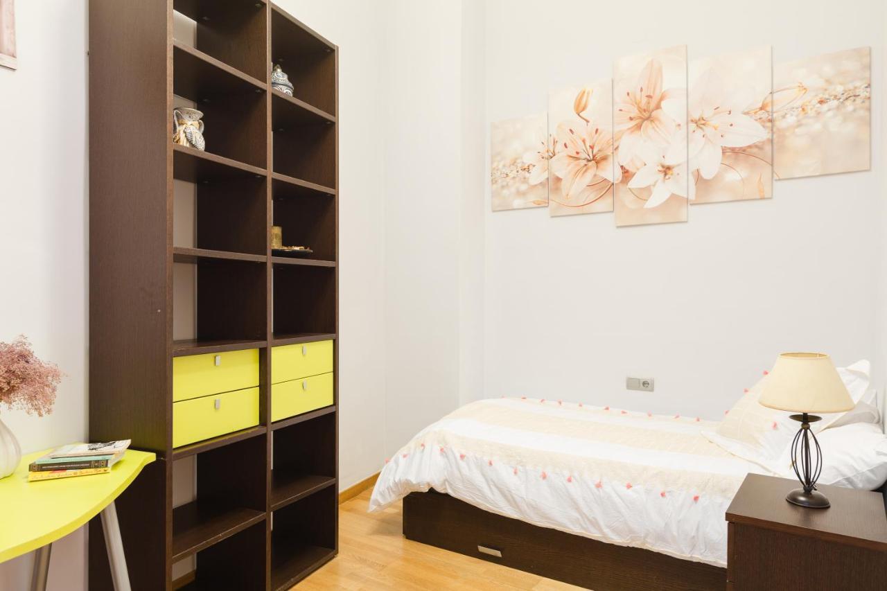 Corazon De Malaga Apartment Bagian luar foto